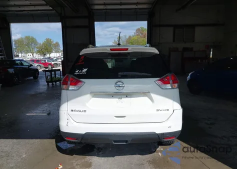 2016 Nissan Rogue Sv z USA, uszkodzony, nr VIN KNMAT2MV3GP616628